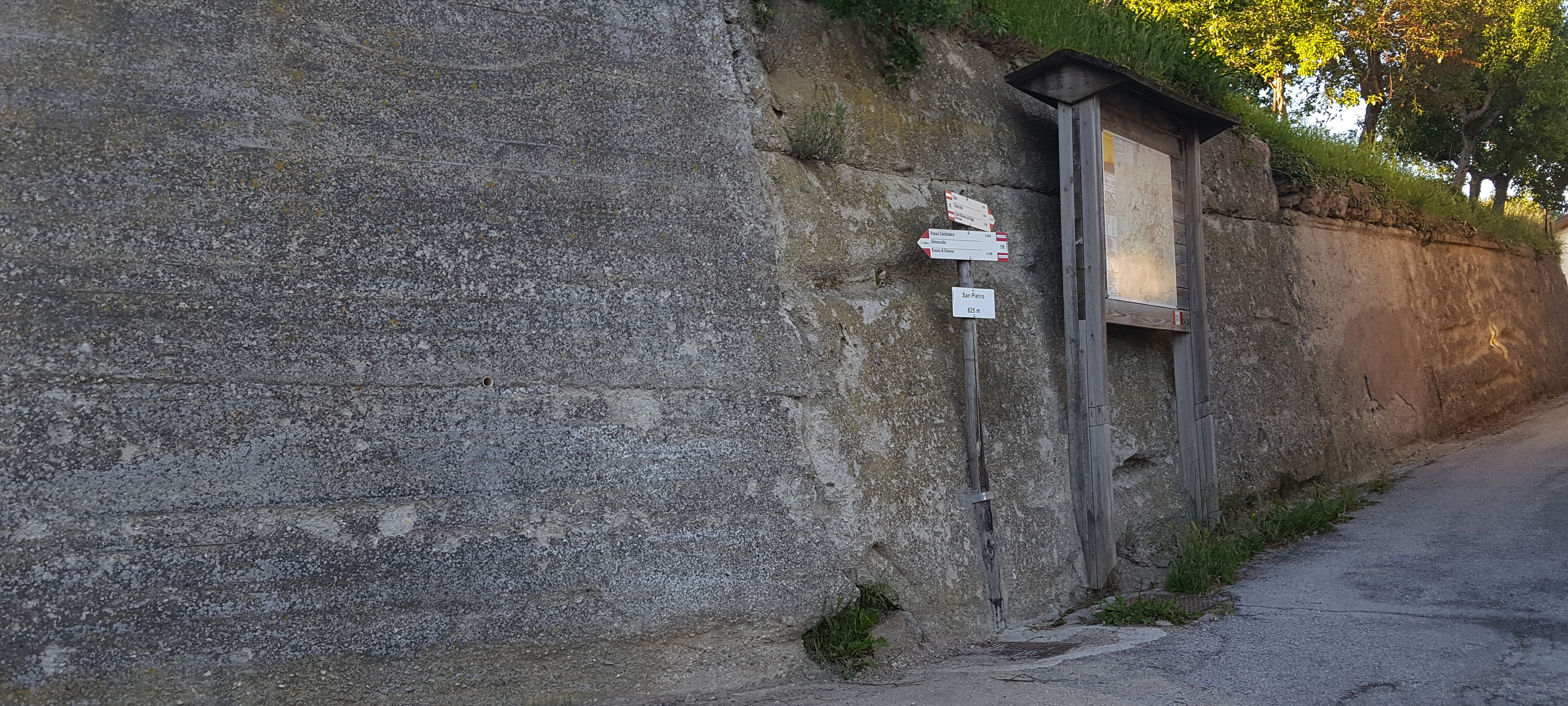 Parco Sasso Simone e Simoncello Sentiero 118 - immagine 1