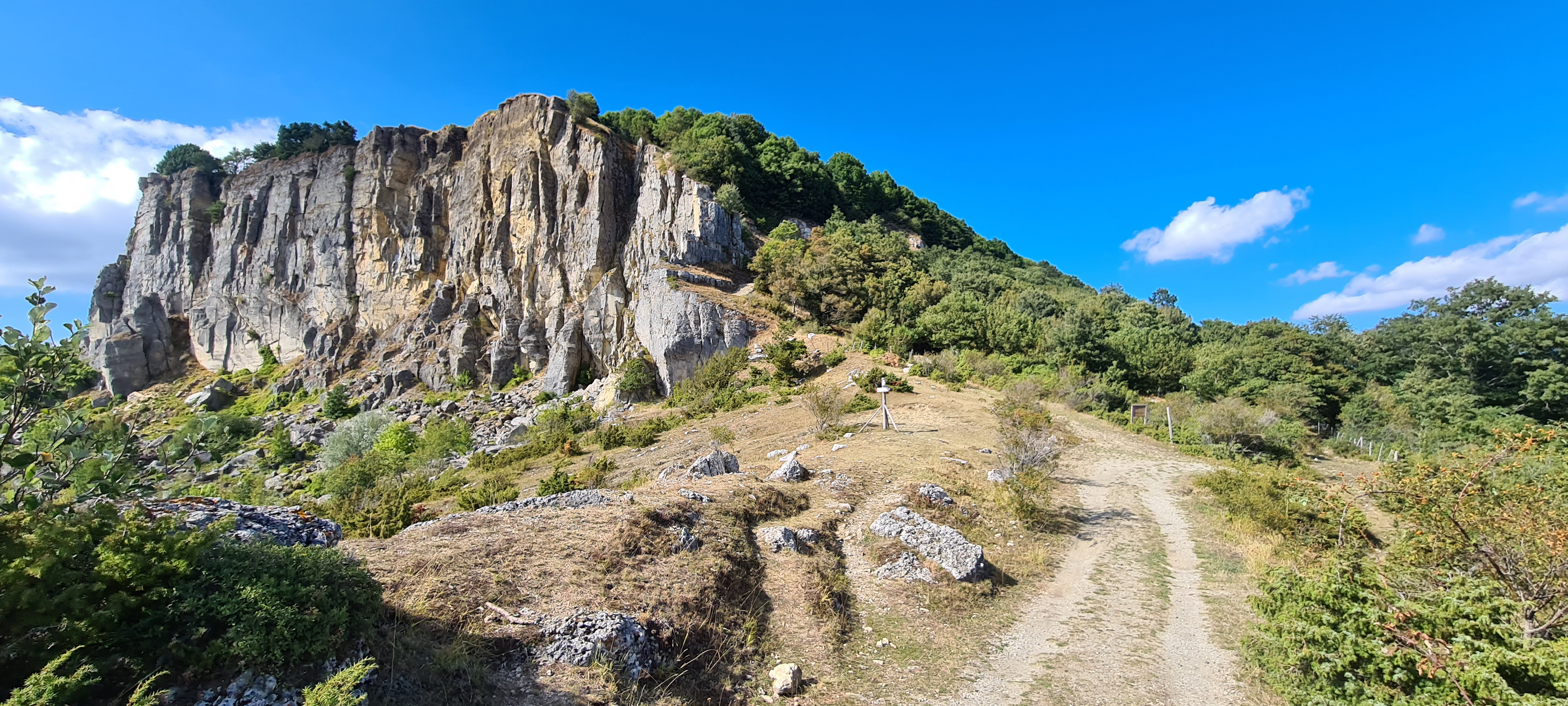 Parco Sasso Simone e Simoncello Sentiero 17 - immagine 4