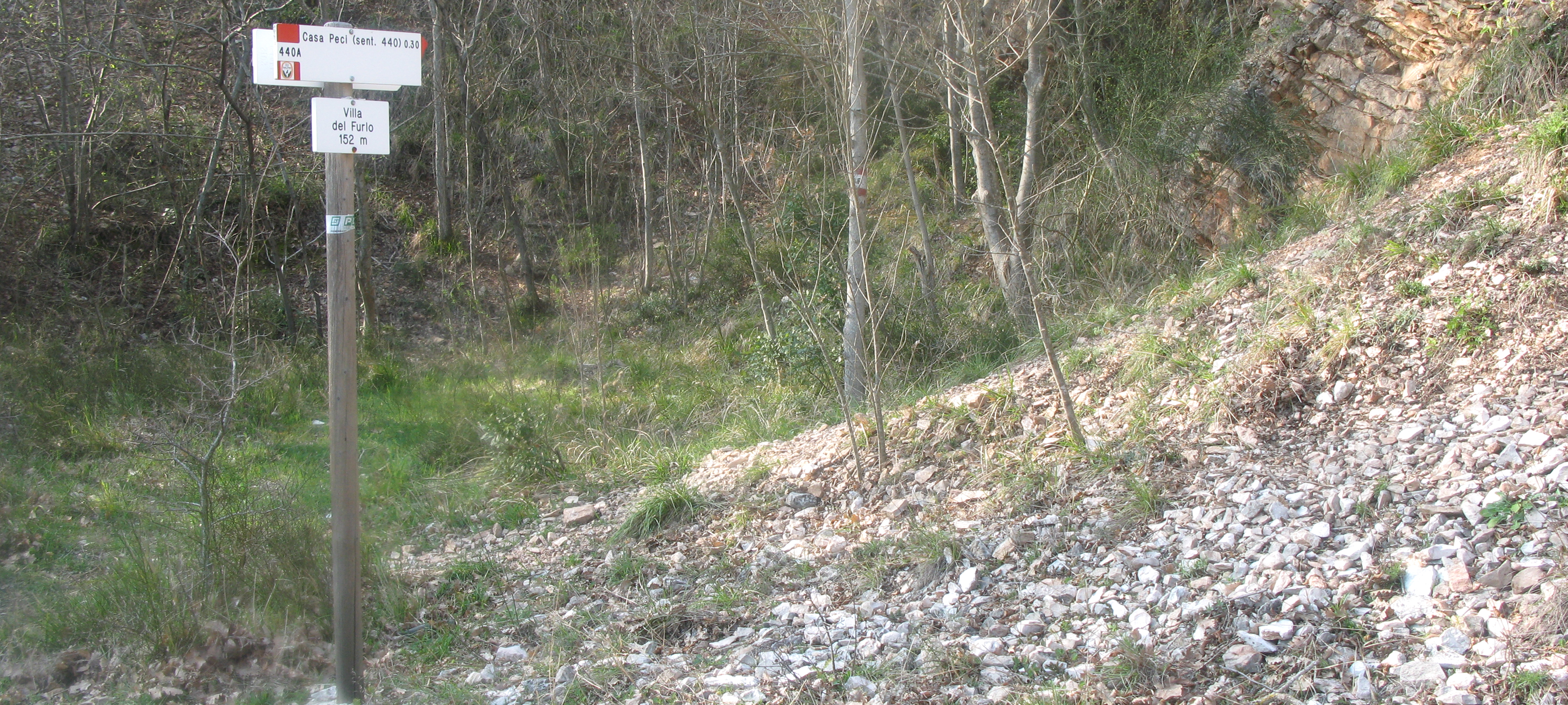 Gola del Furlo Sentiero 440A - immagine 1 (Villa Furlo)