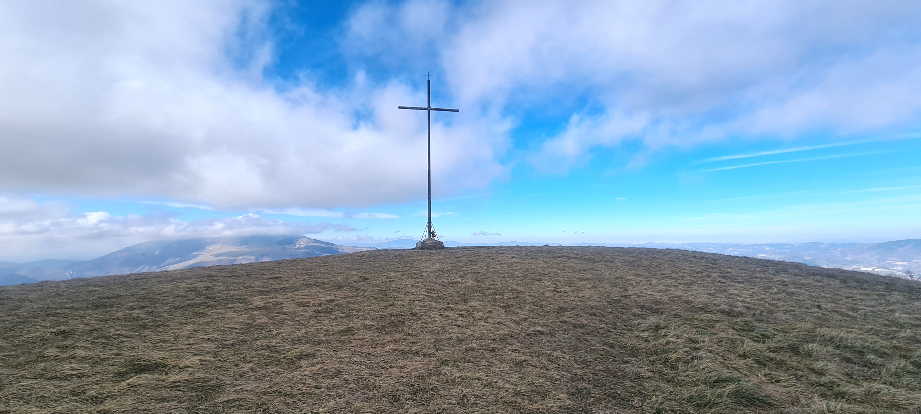Monte Petrano Sentiero 70 - immagine 13 (Vetta del Monte Petrano)